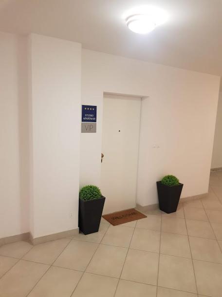 Apartment Vip, With Free Garage Parking