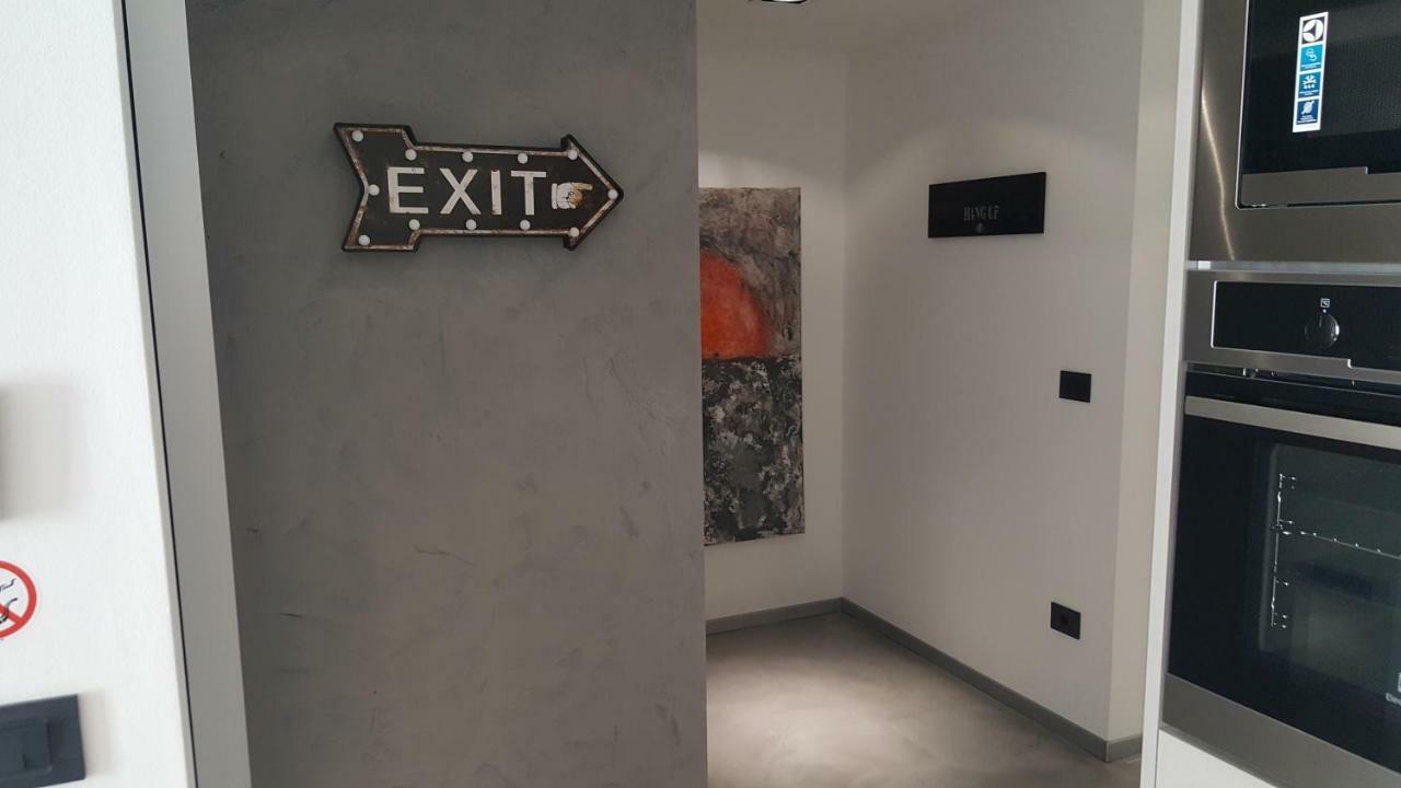 Vip, With Free Garage Parking Pula