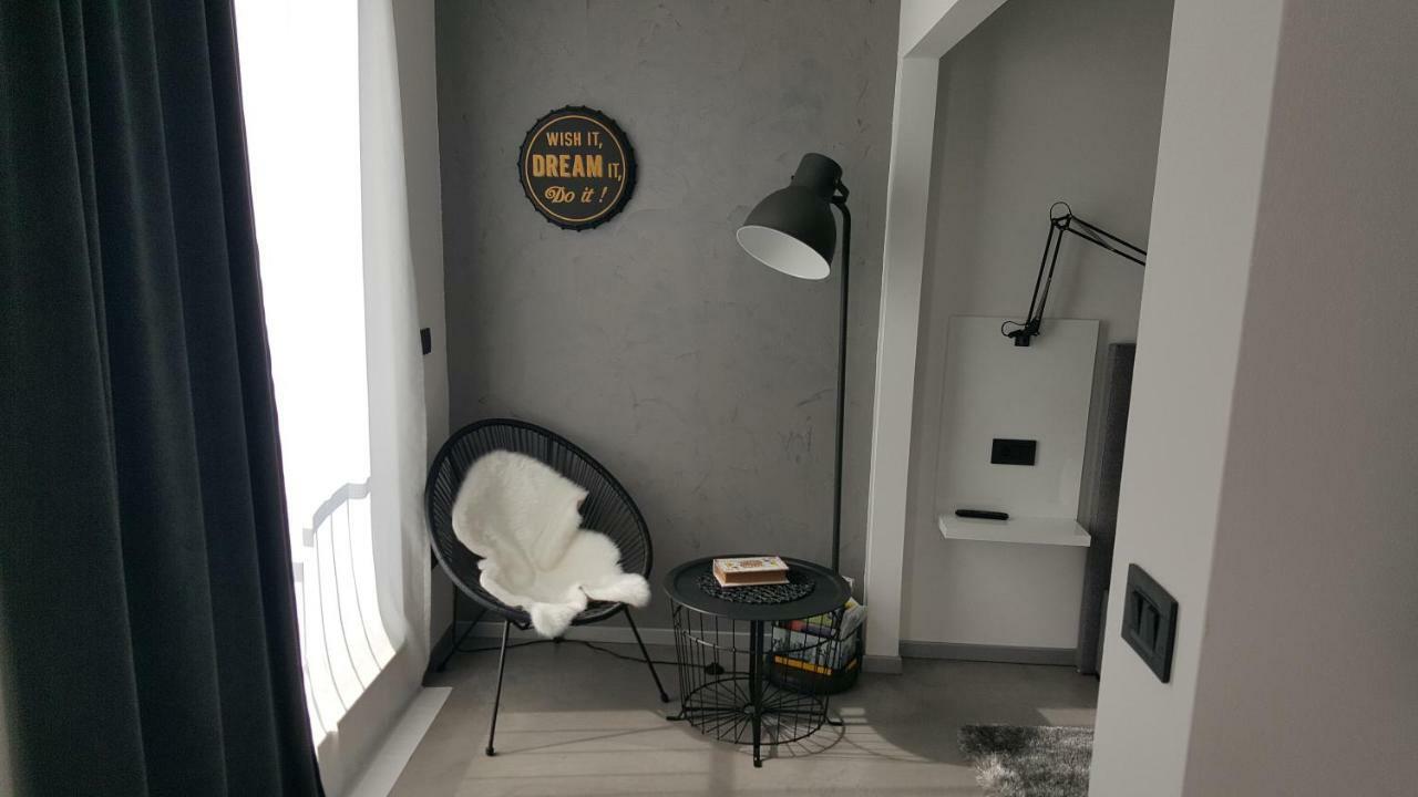 Vip, With Free Garage Parking