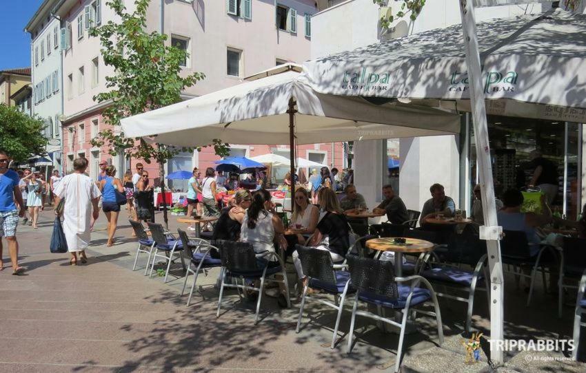 Vip, With Free Garage Parking Apartment Pula