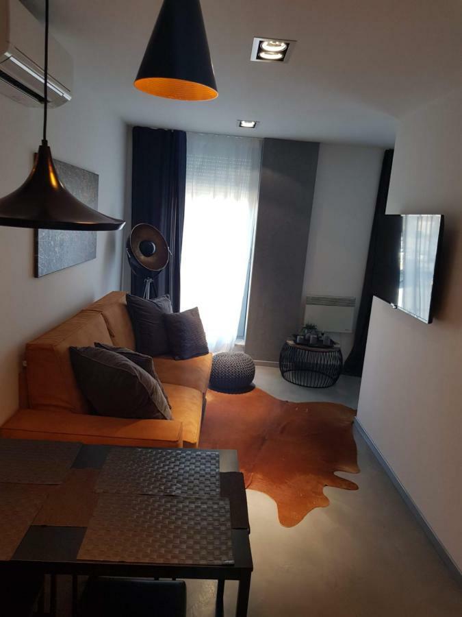 Vip, With Free Garage Parking * Pula