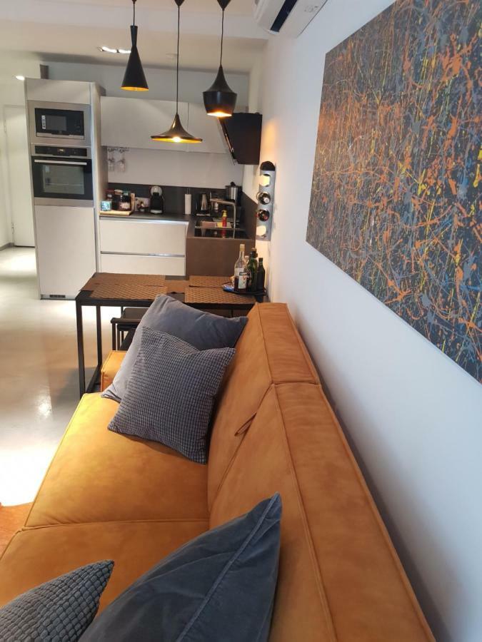 Apartment Vip, With Free Garage Parking
