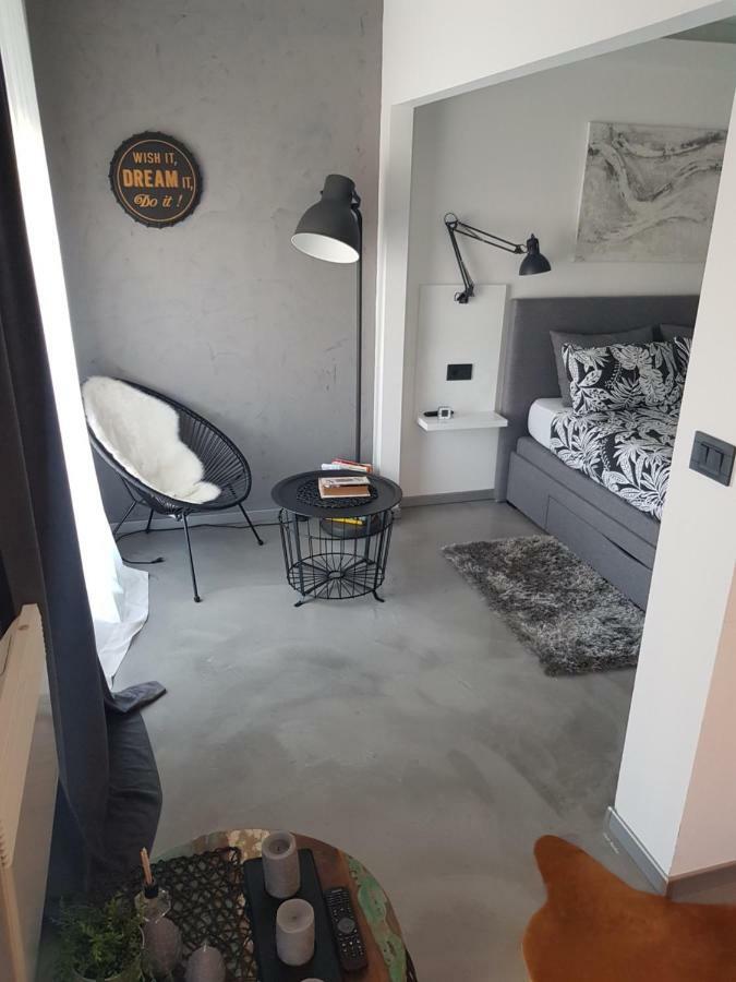 Vip, With Free Garage Parking