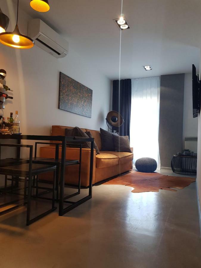 Apartment Vip, With Free Garage Parking *