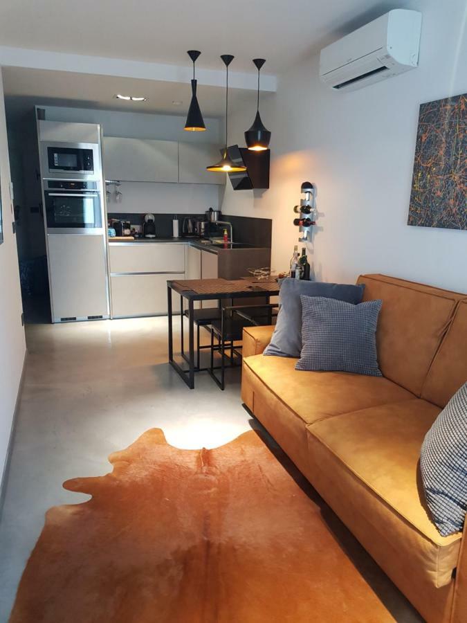 Vip, With Free Garage Parking Apartment Pula